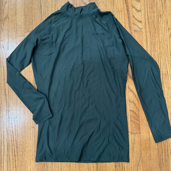 LOT 2 Men’s Long Sleeve Undershirts - Picture 3 of 3